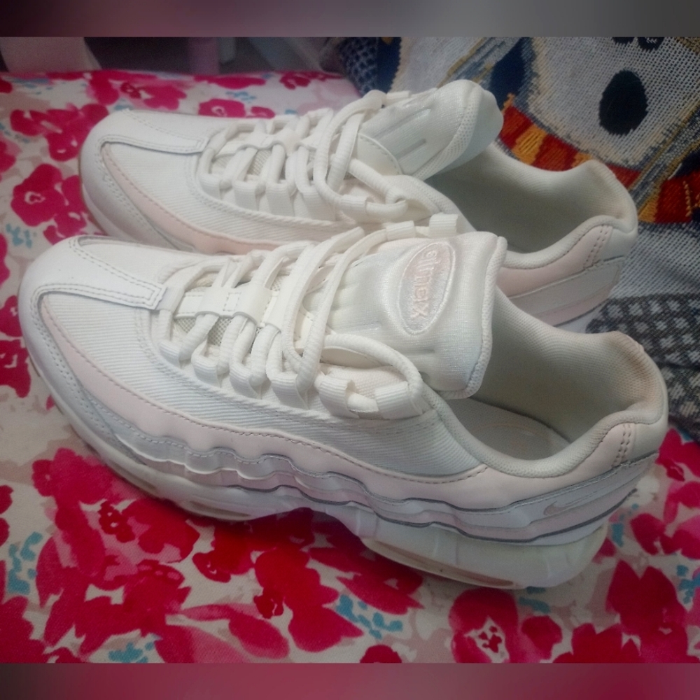 Nice Airmax 95 $75 OBO
